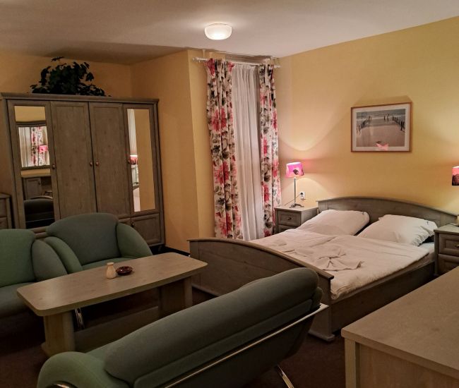Pokój 3-osobowy - Budynek hotelowy standard