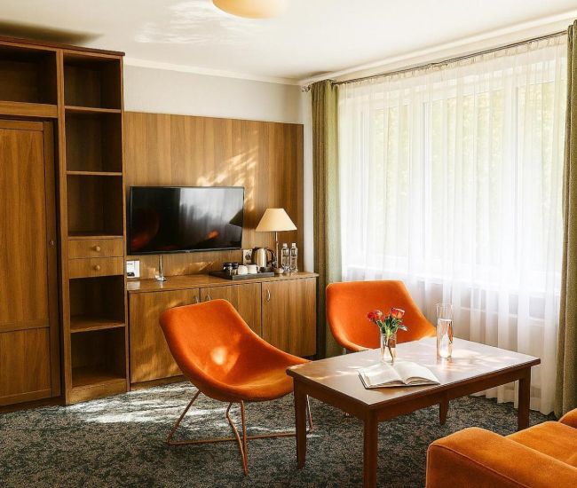 Apartament 3-pokojowy - Budynek hotelowy ***