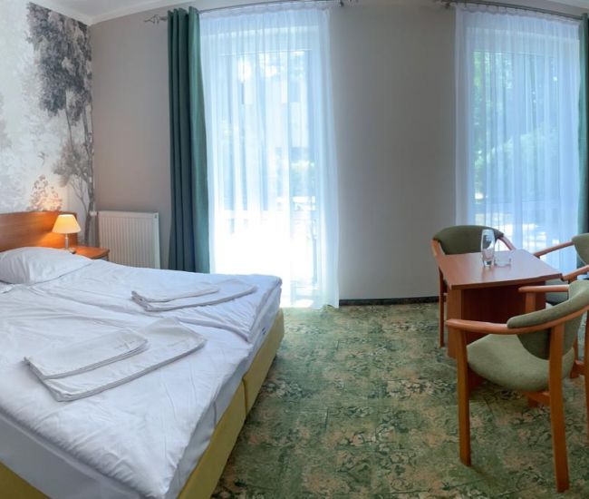 Pokój 3-osobowy - Budynek hotelowy ***
