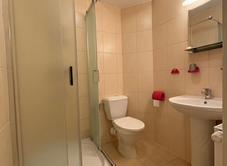 Double room - hotel building standard